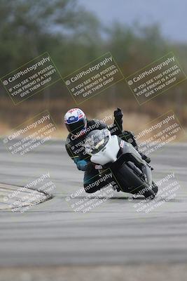 media/Sep-21-2025-Race Pace (Sun) [[98bf33ef95]]/Non Verified/4-Turn 3 (910am)/